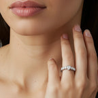 Anel Coração Graduado com Zircônias em Prata 925