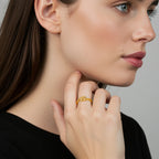 Anel Geométrico Zircônias Cravejado Cristal Banhado a Ouro 18K