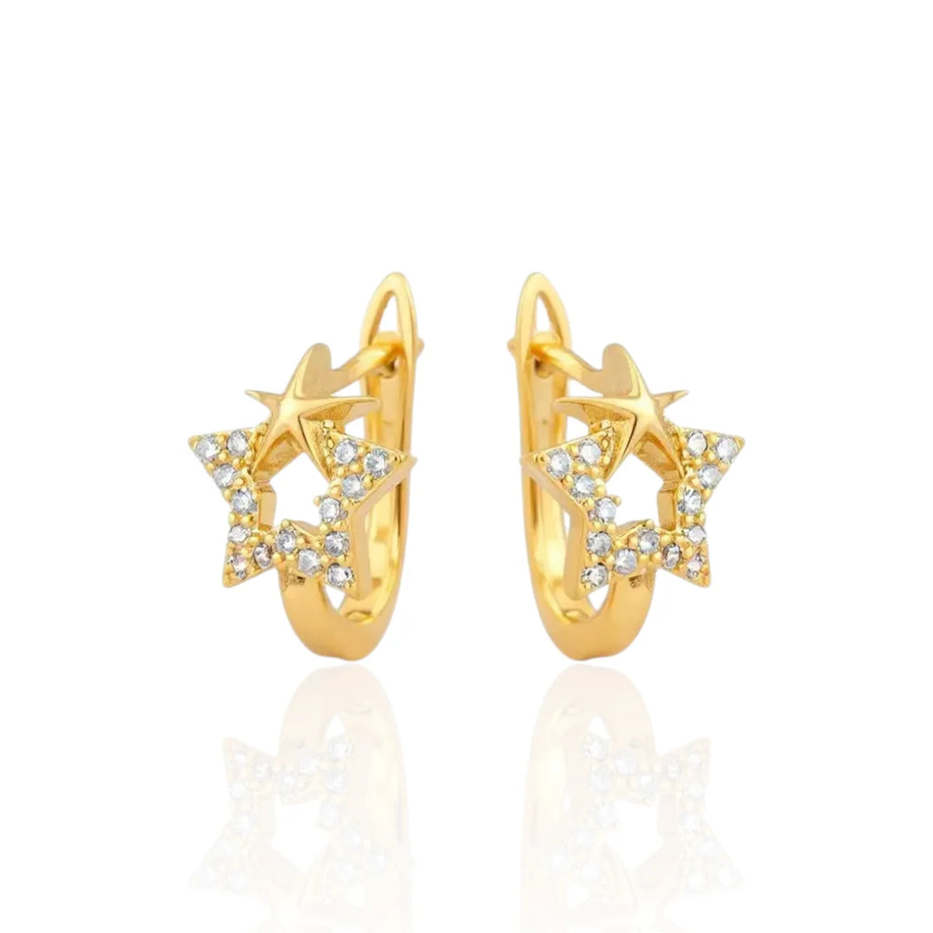 Brinco Argolinha Estrela Dupla Zircônias Banhado a Ouro 18K