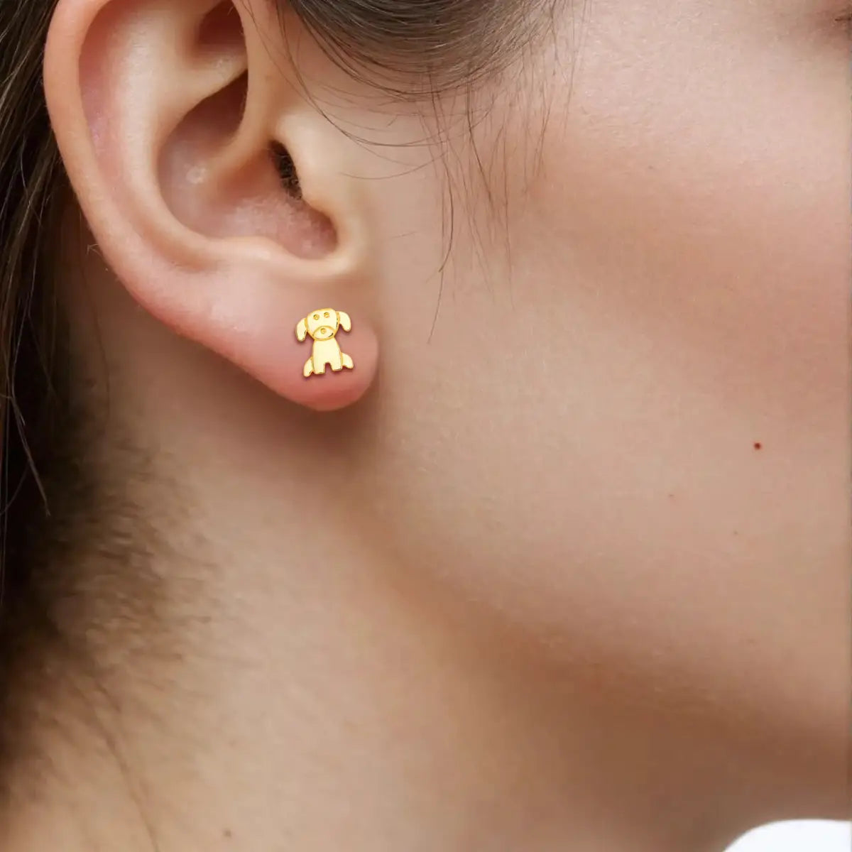 Brinco Cachorro Pequeno Delicado Banhado a Ouro 18K
