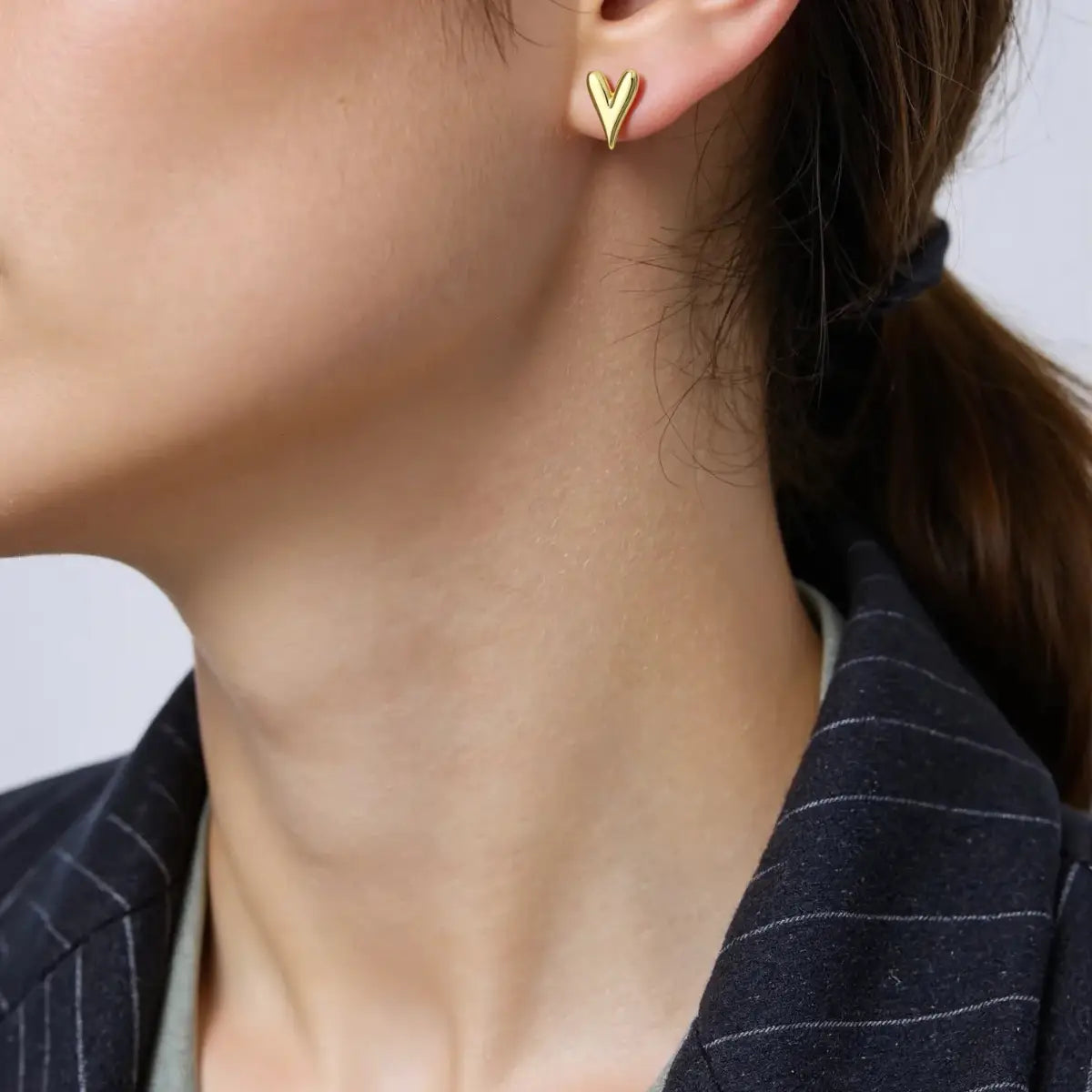 Brinco Coração Orgânico Liso Moderno Banhado a Ouro 18K