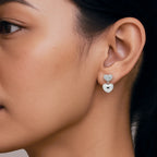 Brinco Corações Cravejado com Zircônias Médio em Prata 925