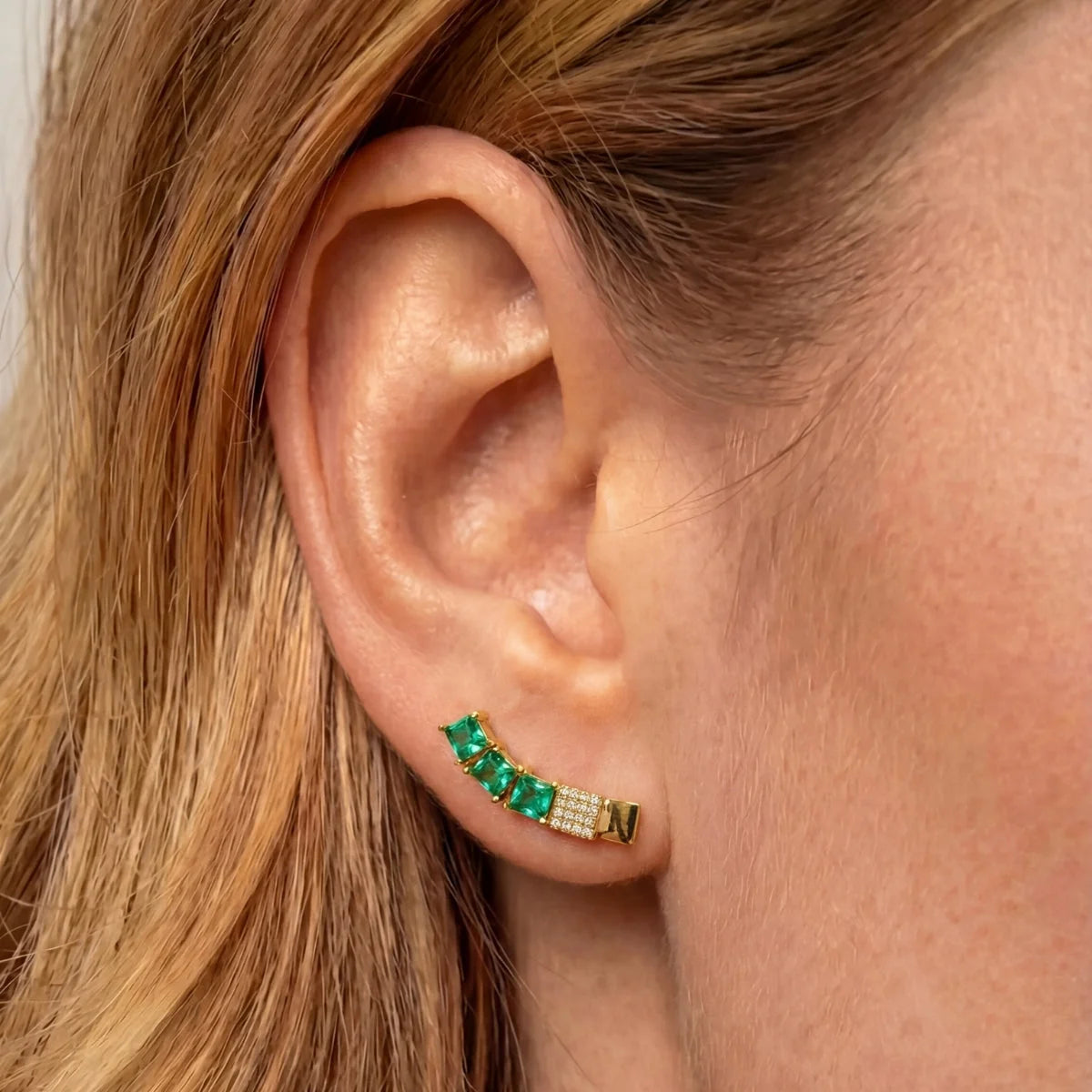 Brinco Ear Cuff Quadradinhos Zircônias Banhado a Ouro 18K