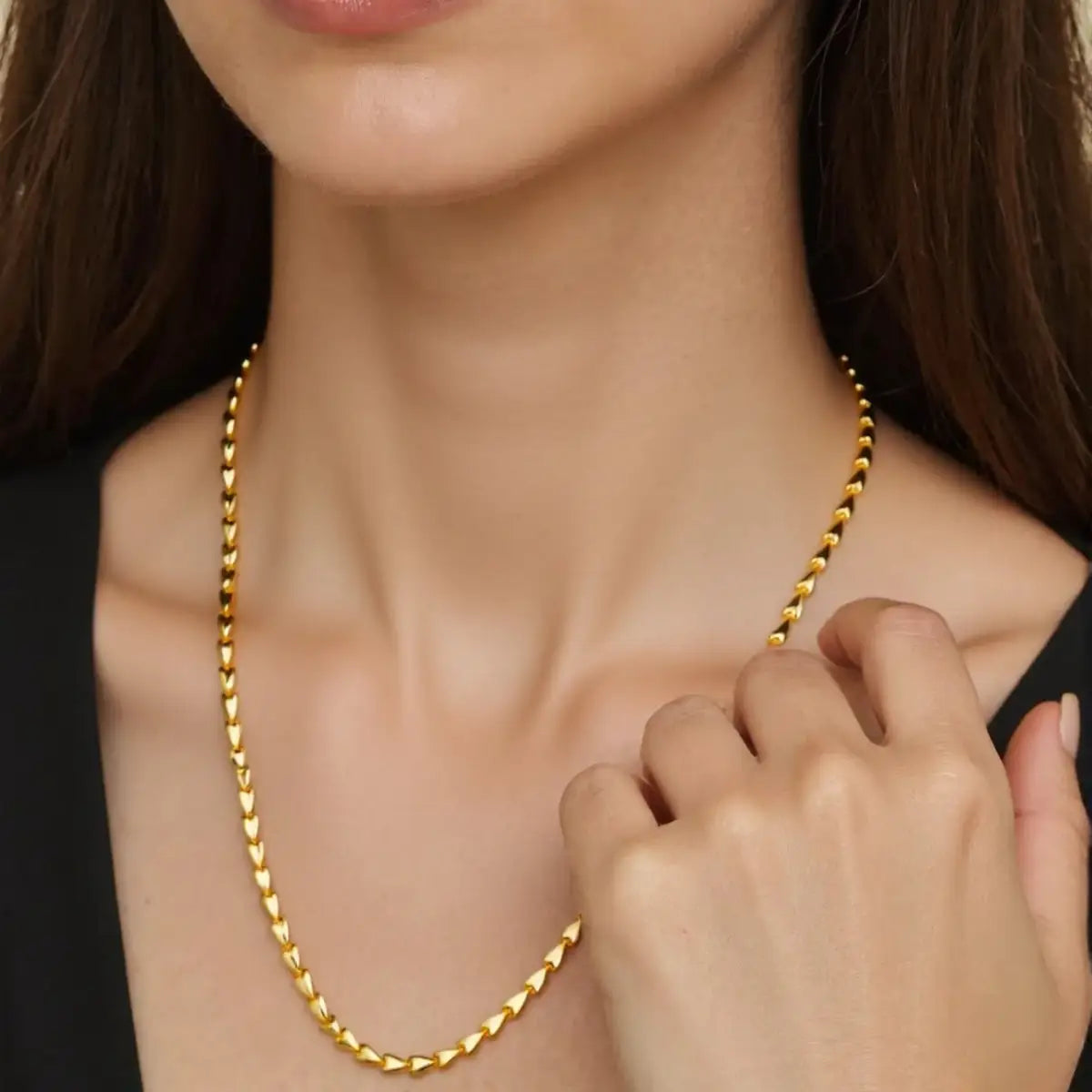 Colar Elos Chapinhas Estilizados Banhado a Ouro 18K