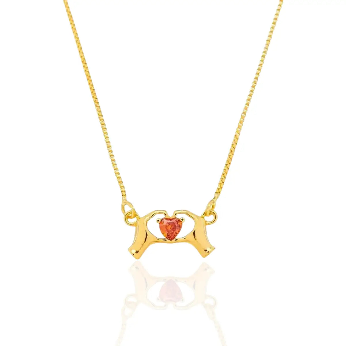 Colar Mãos Coração Vermelho Moderno Banhado a Ouro 18K